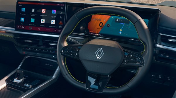 real-time navigation and voice control - Renault Duster